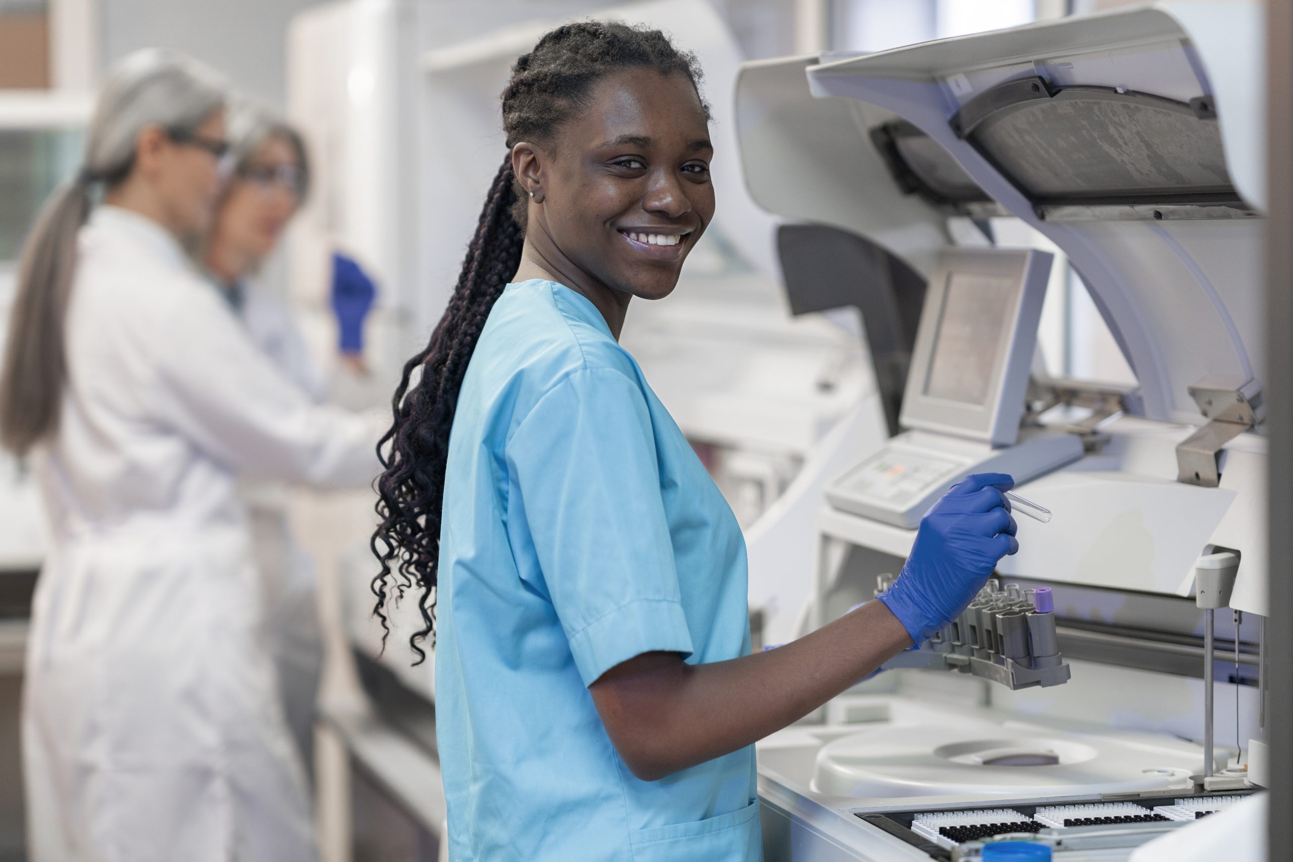 doctor-performing-medical-research-lab